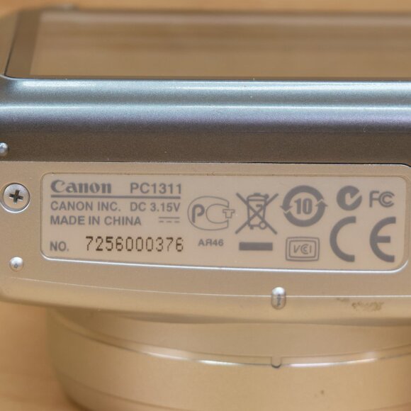 Canon PowerShot SX110IS 9 MP Digital Camera, 10x Optical Zoom, Silver - Picture 7 of 9